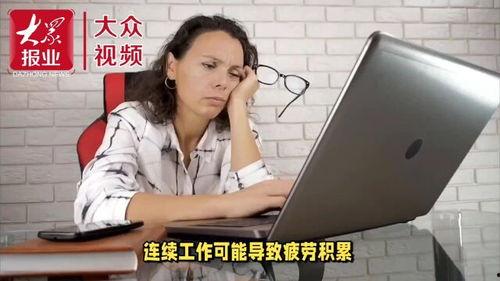 吃瓜学妹调休,揭秘校园里的“小确幸”时光