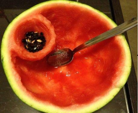 吃瓜铁勺,揭秘娱乐圈背后的那些事儿