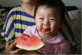 开心吃瓜照片搞笑